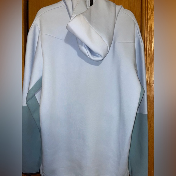 Nike Tech Size LARGE - Picture 2 of 2